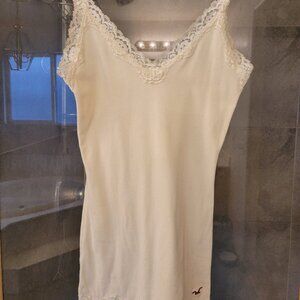 Small Hollister cream cotton cami with lace trim
